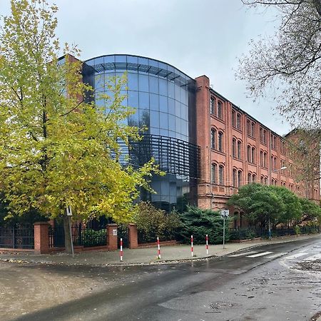 Апартаменти Loft Stara Tkalnia Зелена Гура Екстер'єр фото